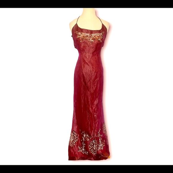 Nicole Miller Dresses & Skirts - 🆕 [Nicole Miller] Burgundy Beaded Silk Lined Gown Sz: 12 NWT!